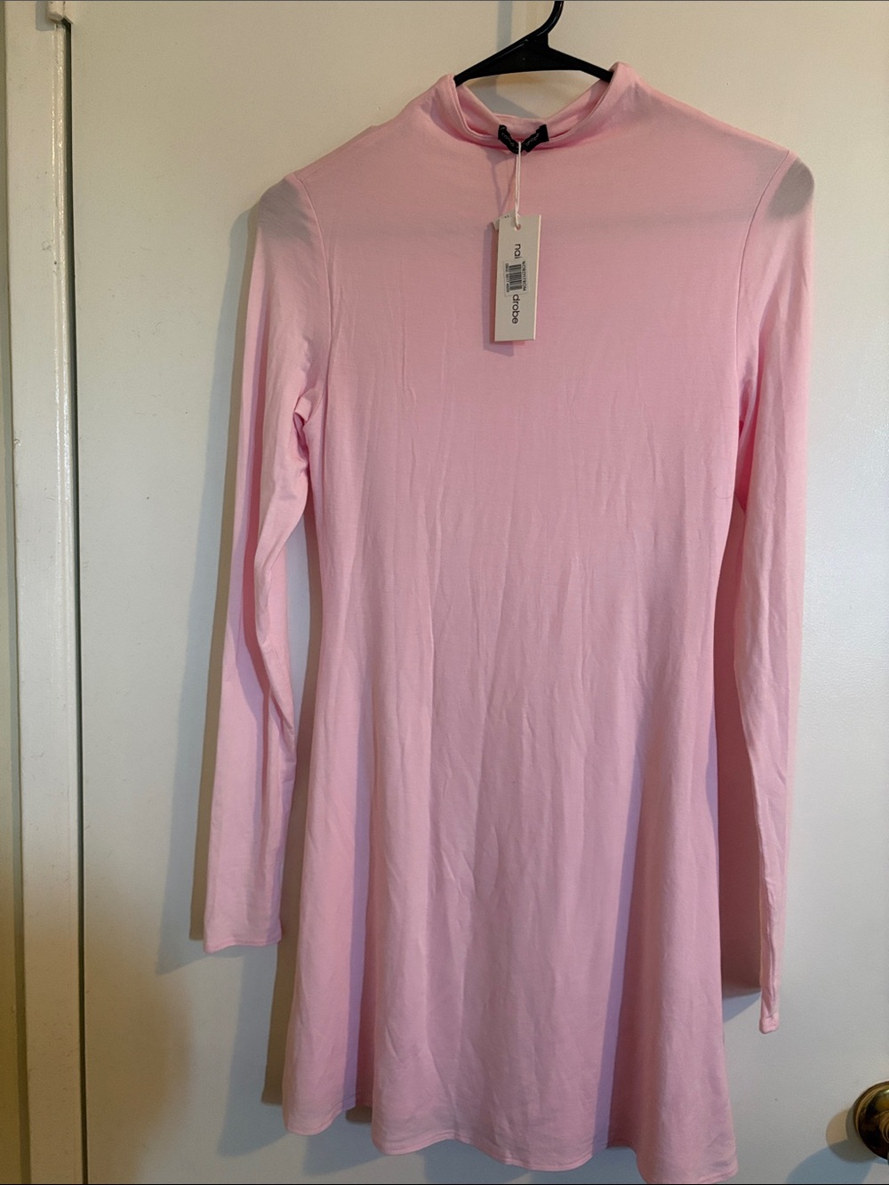 naked wardrobe pale pink crewneck tee